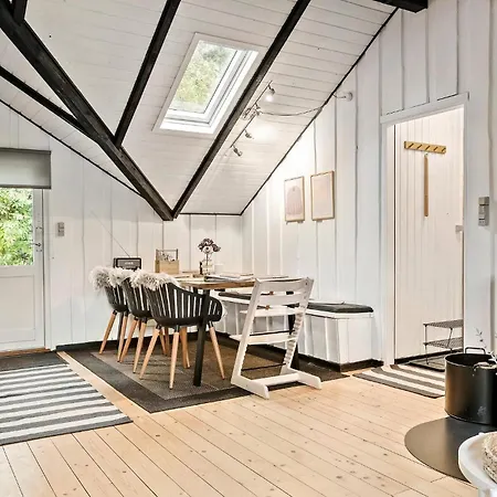 3 Bedroom Beautiful In Toftlund